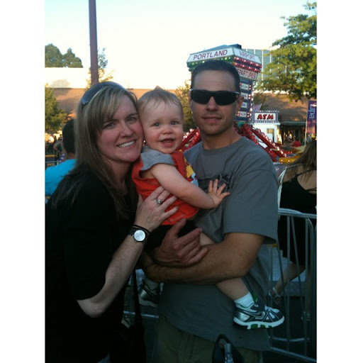 Jennifer Henshaw Photo 30