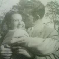 Rhonda Waddell Photo 14