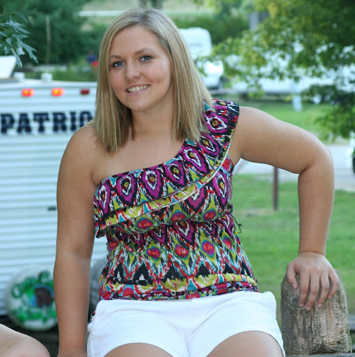Chelsey Anderson Photo 16