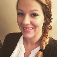 Amanda Devlin Photo 6