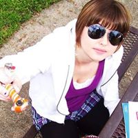 Kirsten Todd Photo 6