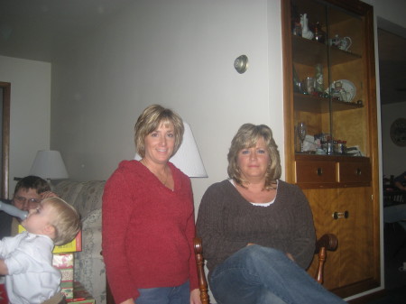 Carol Dutton Photo 5