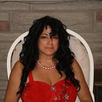Elizabeth Ponte Photo 7