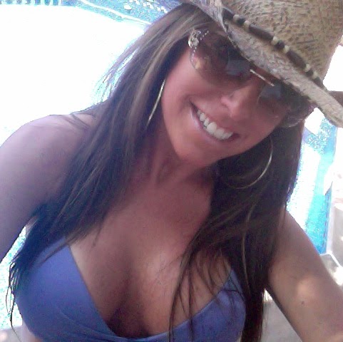 Danielle Knox Photo 47