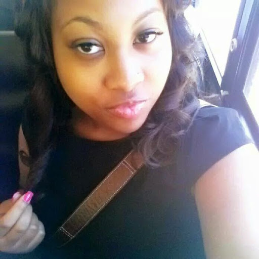Toya Robinson Photo 7