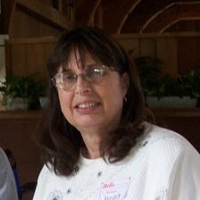 Janet Roche Photo 16