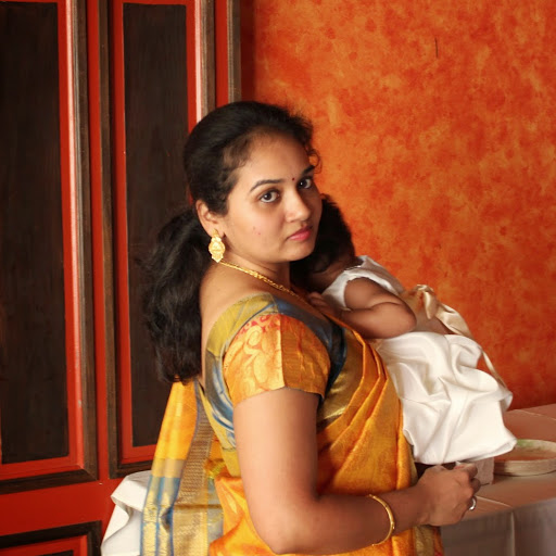 Aarthi Srinivasan Photo 4