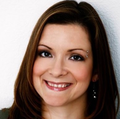 Valerie Hunter Photo 38