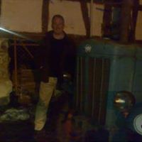 Gary Russell Photo 29