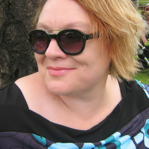 Cate Taylor Photo 8