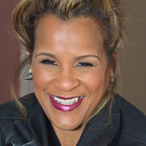 Michele Hawkins Photo 27