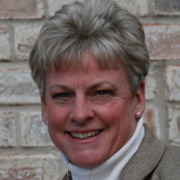 Robin Solomon Photo 16