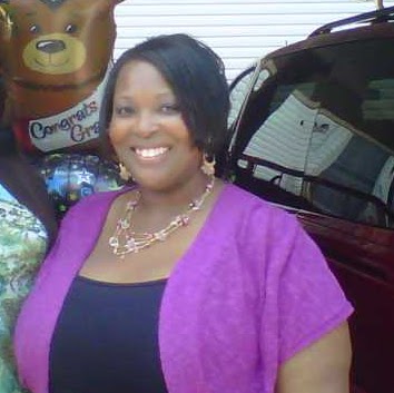 Lori Taylor Photo 48