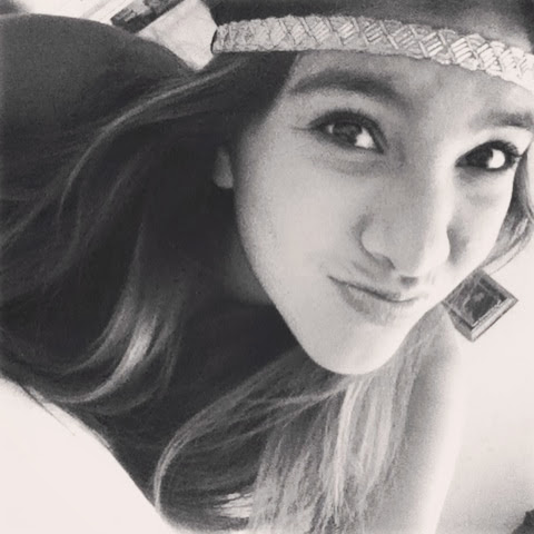 Aimee Robles Photo 6