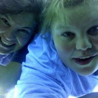Stephanie Cates Photo 10