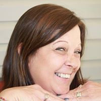 Tina Francis Photo 36