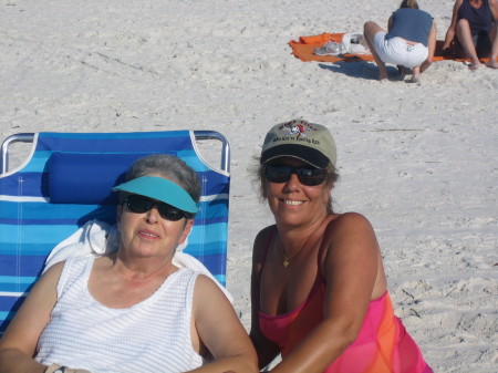 Sandra Dean Photo 28
