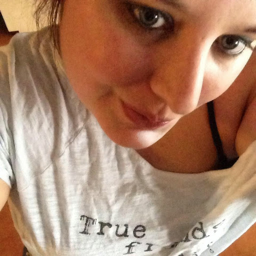 Deana Taylor Photo 10