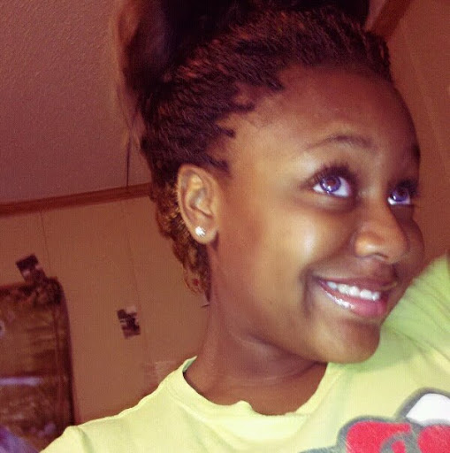 Nikki Haynes Photo 29