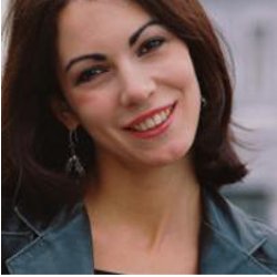 Veronica Moore Photo 9
