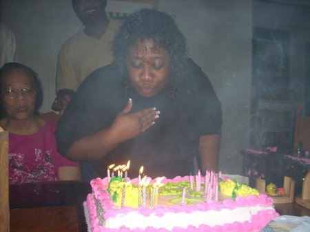 Bernadette Williams Photo 28