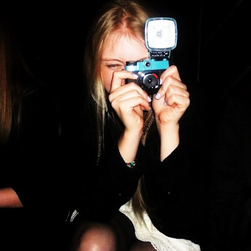 Carla Turner Photo 8