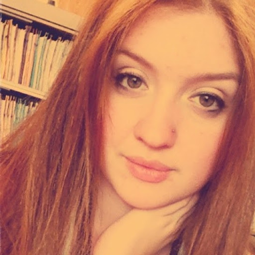 Sarah Minton Photo 19