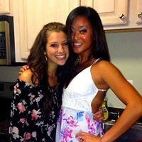 Alyssa Applegate Photo 10