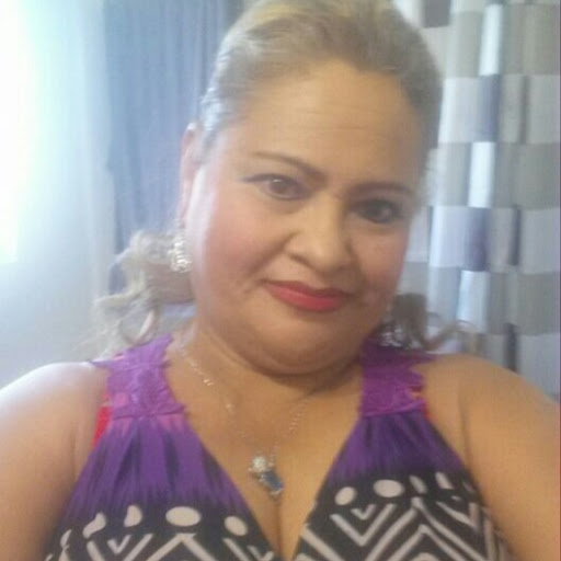 Ana Orellana Photo 35