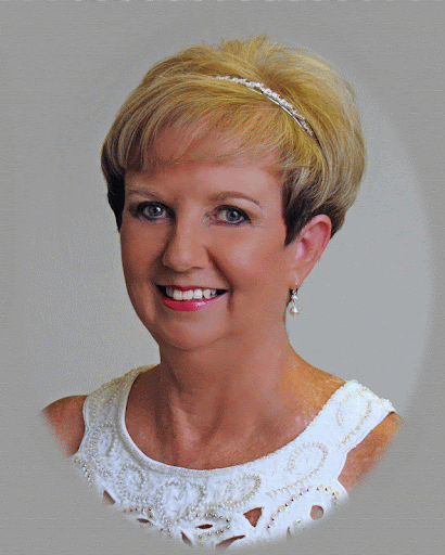 Connie Bates Photo 23