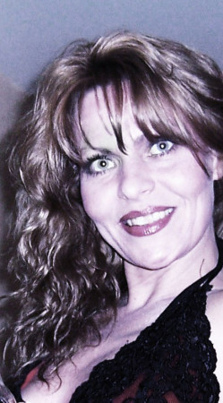 Gina Phillips Photo 6