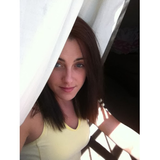 Amy Clair Photo 3