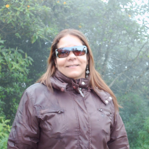 Nelly Andrade Photo 9
