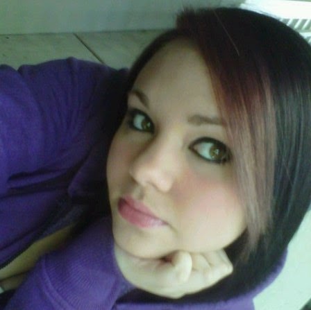 Heather Clark Photo 22