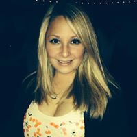 Victoria Holman Photo 22