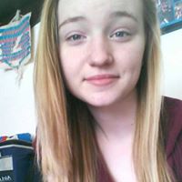 Brittany Chambers Photo 30