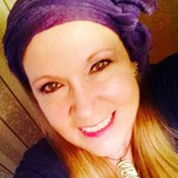 Caroline Reynolds Photo 25