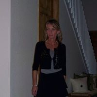 Julie Kovacs Photo 11