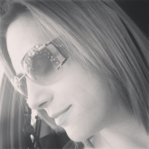 Hayley Roberts Photo 31