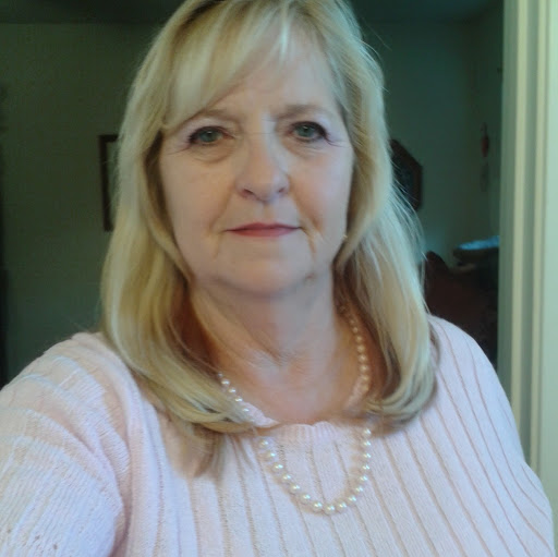 Anne Pearson Photo 24