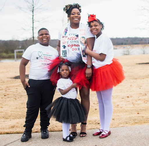 Ashley Triplett Photo 35