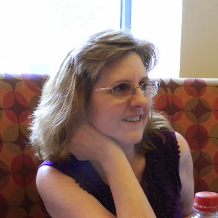 Paula Douglas Photo 40
