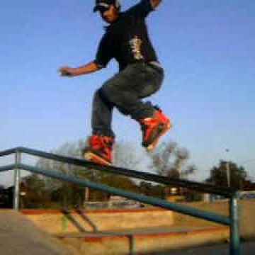 Julian Salas Photo 21