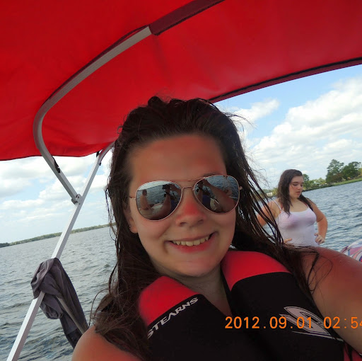 Hannah Kay Photo 8