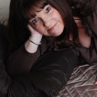 Diane Foster Photo 30