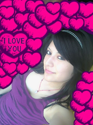 Kimberly Gonzalez Photo 38