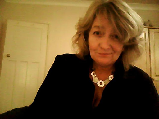 Vivian Richardson Photo 32