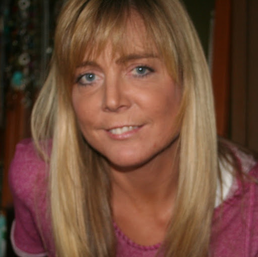 Christine Cooper Photo 49