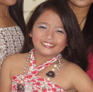 Debbie Ramos Photo 21