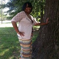 Tiffany Banks Photo 20